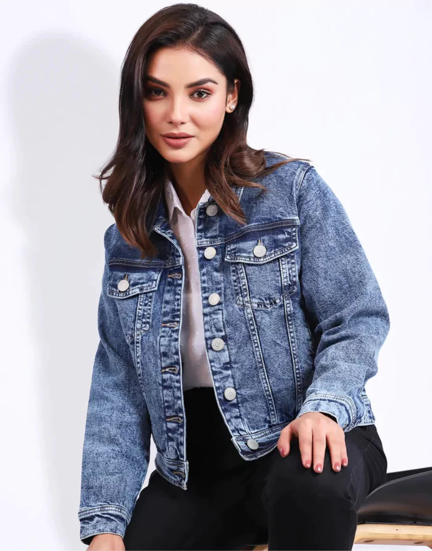 intage Women’s Blue Acid-Washed Denim Jacket